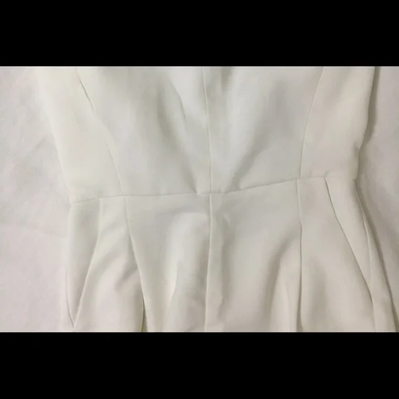 NEW Line & Dot Marais Jumpsuit in White SZ Small - Picture 4 of 5